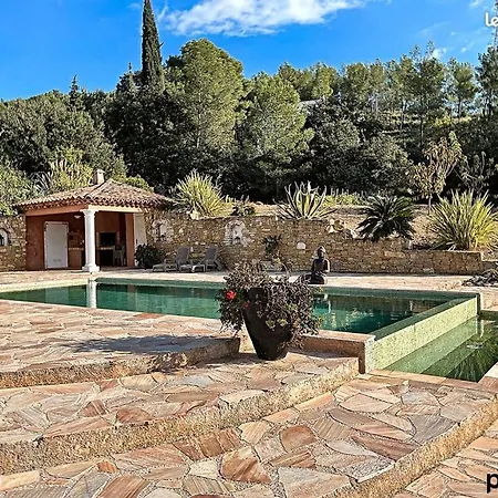 Villa Indépendant En Rdc Dans Propriété *