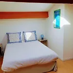 Independant En Rdc Dans Propriete Villa *
